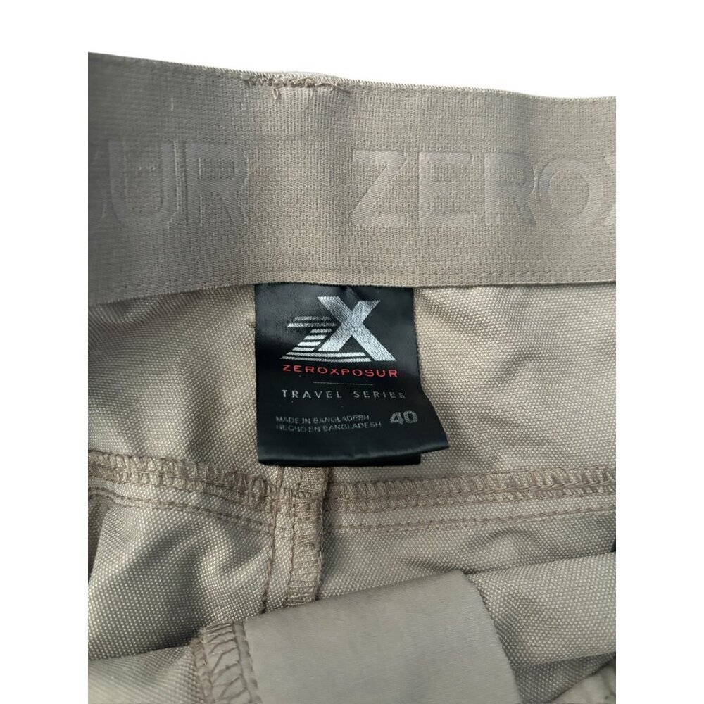 ZeroXposur Travel Series Men's Tan Shorts - Picture 3 of 6